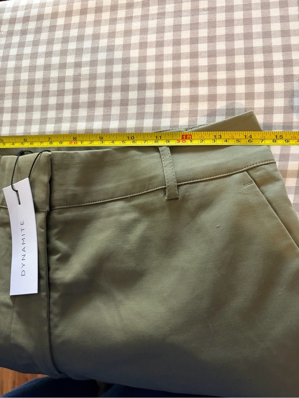 NWT Dynamite Clean Straight Leg Pants in Safari Green - Size 4 - Picture 10 of 11